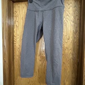 lululemon athletica Gray Women's Cropped Leggings
